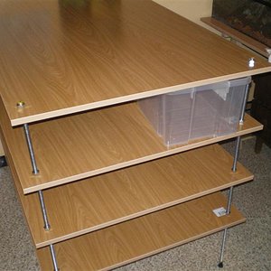 abril dia 13, rack, sandra dones aigua 110 (Medium).jpg