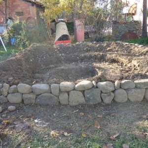 Escavo y muro pedra en seco