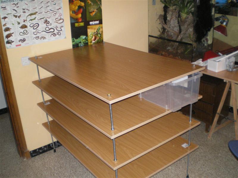 abril dia 13, rack, sandra dones aigua 112 (Medium).jpg